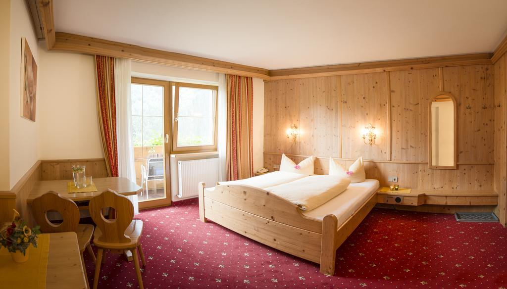 Alpenpension Pfurtscheller 3*